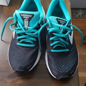 Brooks women's running shoes